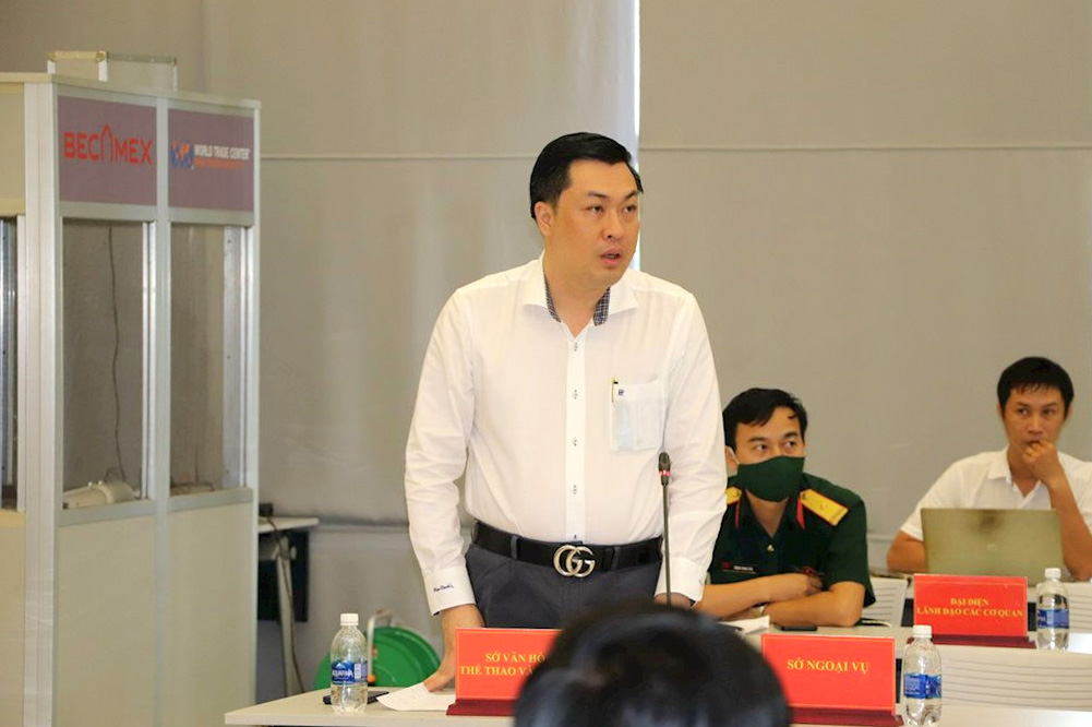 Đồng chí Cao Văn Chóng - Phó Giám đốc Sở Văn hoá Thể thao và Du lịch chia sẻ một số thông tin liên quan về Khu Liên hợp công nghiệp Thể thao Bình Dương đang được người dân và giới chuyên môn quan tâm.
